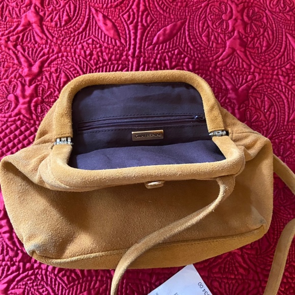 Genuine suede Gianni Bernini cross body bag - Picture 7 of 16